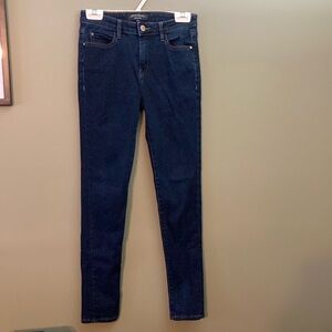 RW&Co high rise skinny leg dark blue jeans
